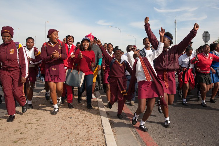 Thousands of learners in Kraaifontein protest again overcrowding