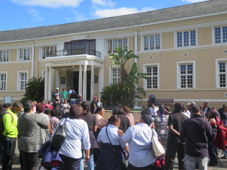 Photo of protesters at UCT
