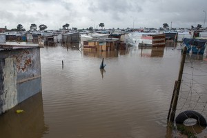Shacks flooded in Kraaifontein