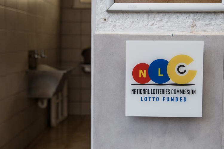 Photo of the NLC sign