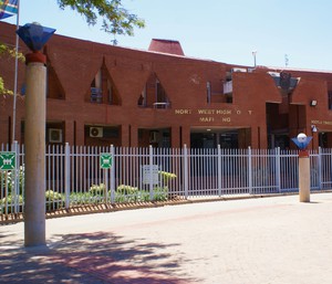 Photo of a court building
