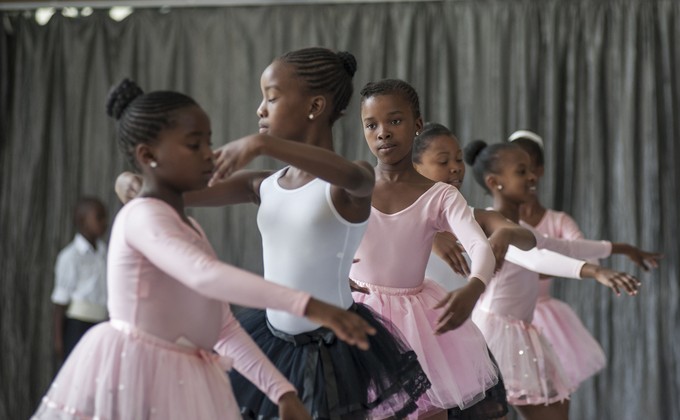 Photo of young ballet dancers