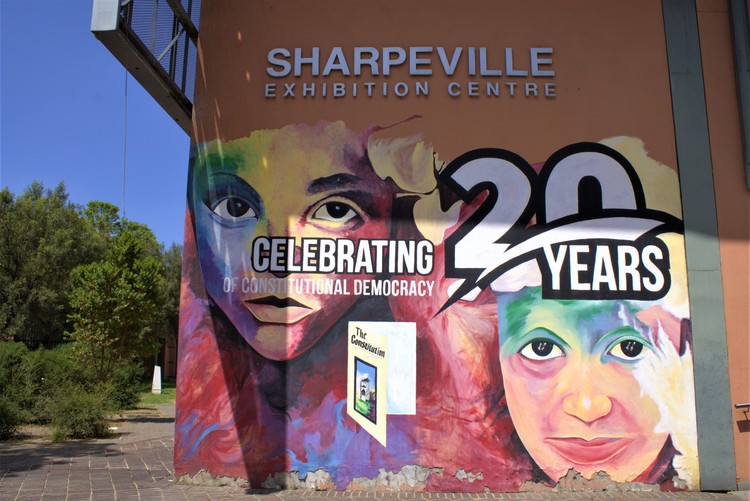 A mural located at the entrance of the Sharpeville Exhibition Centre.