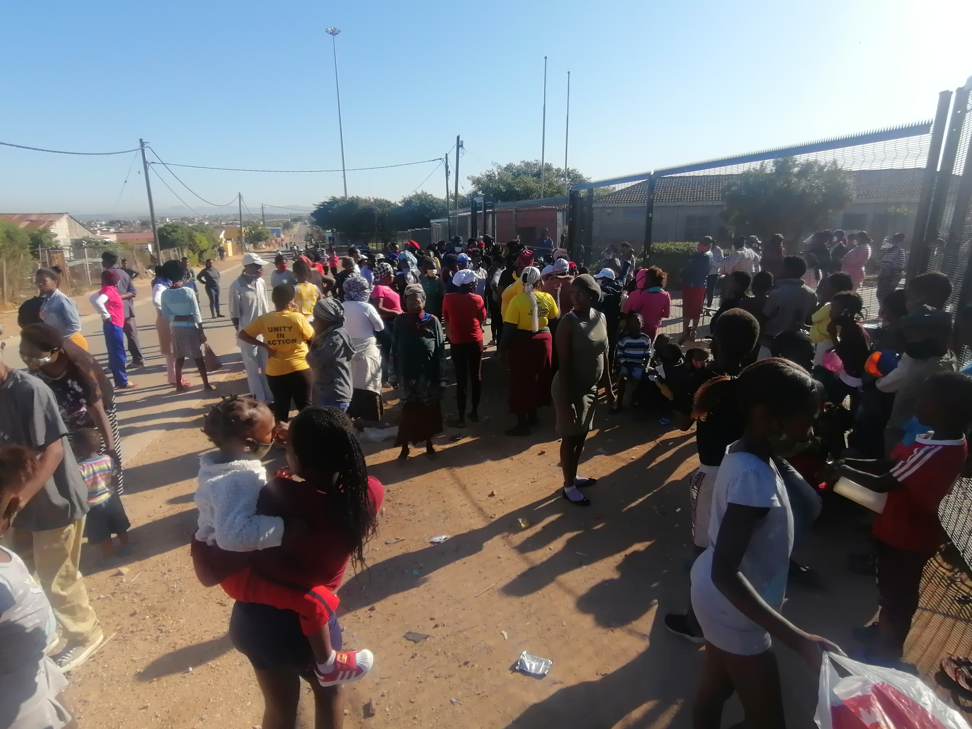 Ps 76 Teacher Hit Student: Parents Demand Accountability - 1xu8a3o
