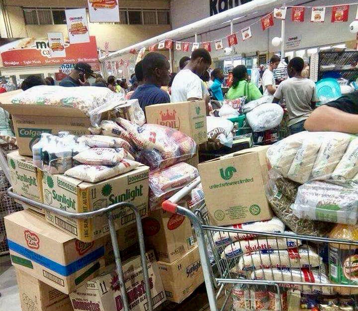 Panic Ing In Zimbabwe Groundup Bond Note Currency Blamed For Crisis