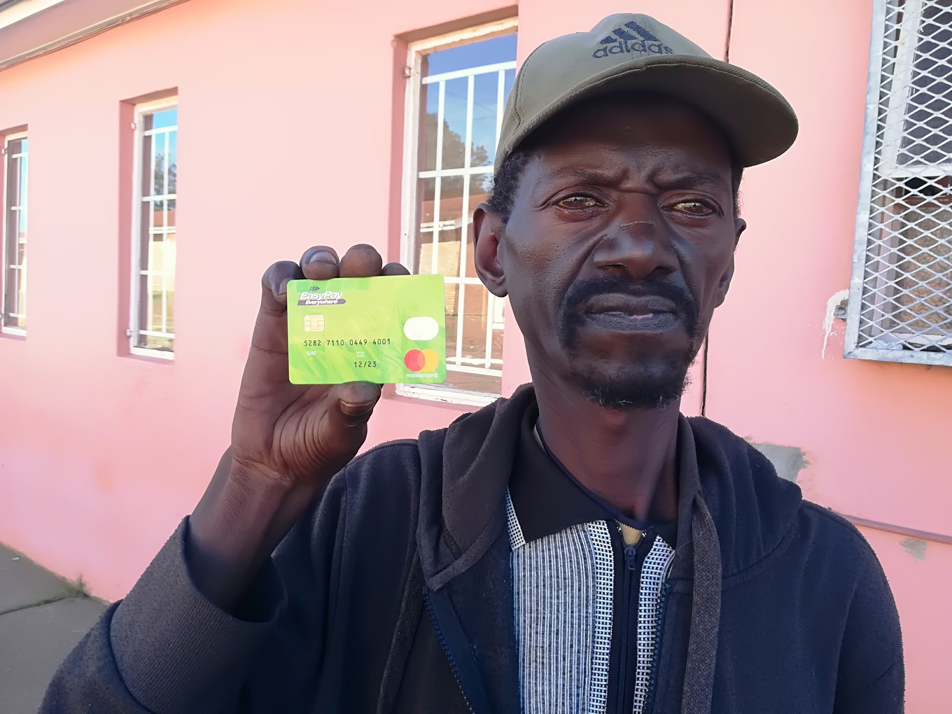 Unsuspecting Sassa Beneficiary Duped Into Getting Green Easypay