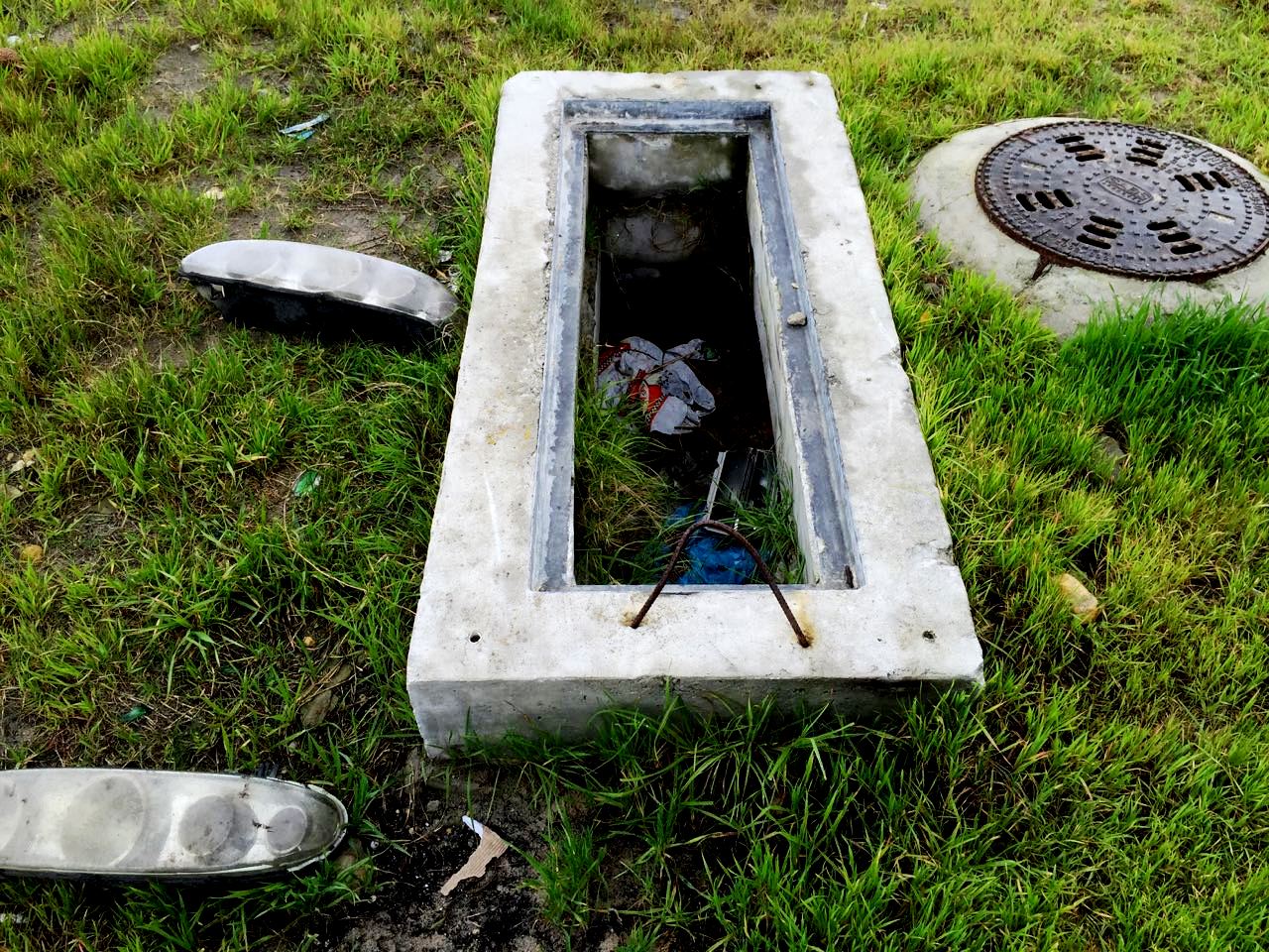 Photo of an open drain