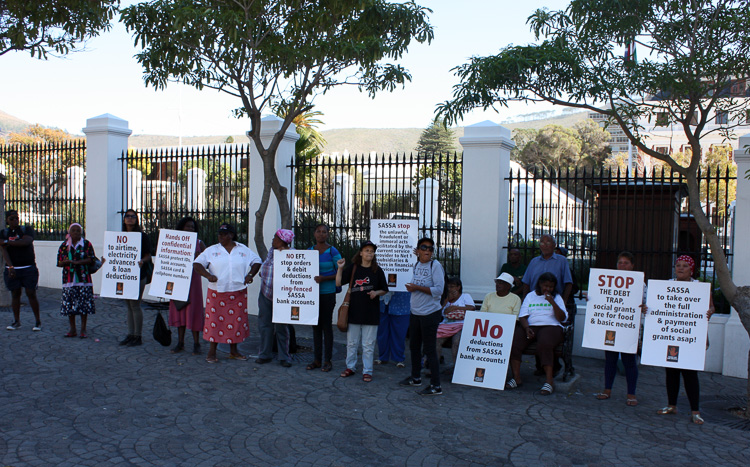 Photo of protest outside Parliament